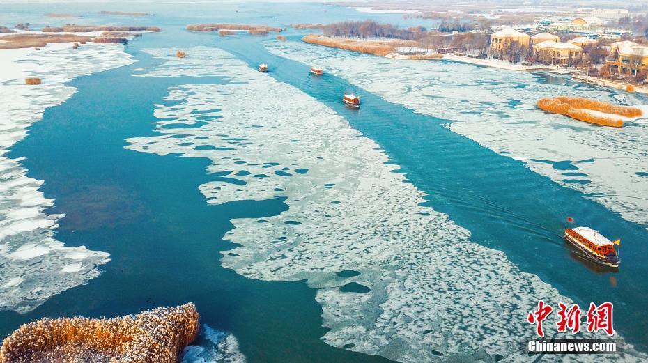 每日一景|航拍宁夏沙湖冬季风光